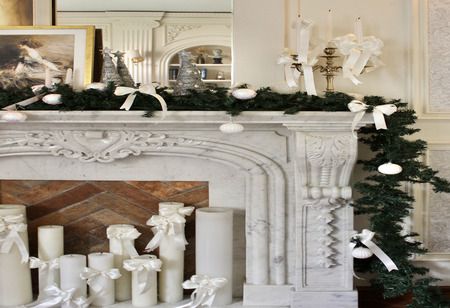 Aashi Gupta Designs Brings Festive Elegance to Your Home This Christmas
